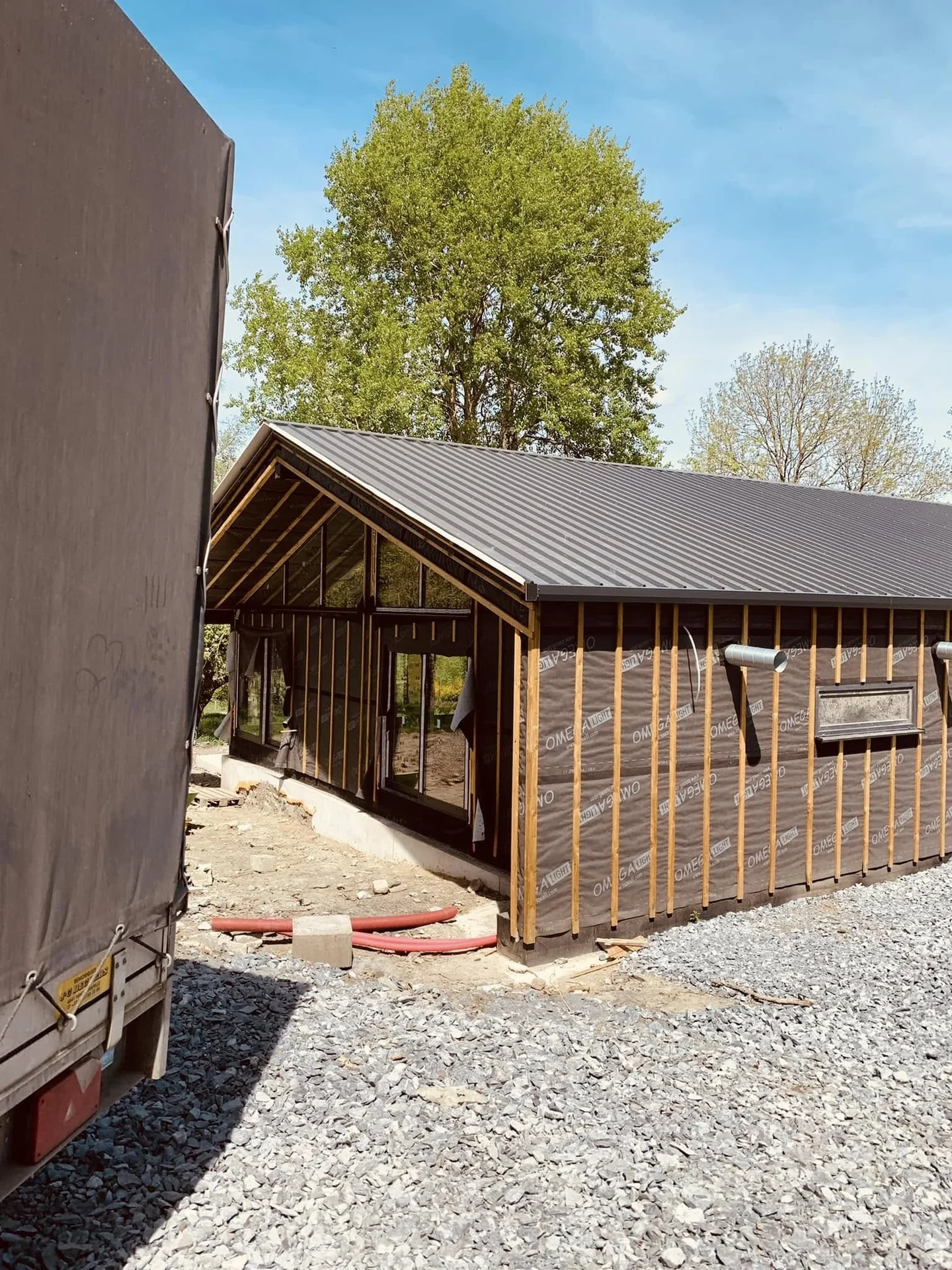 Extension contemporaine en ossature bois